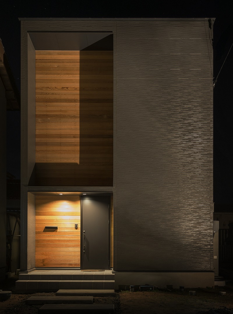 やさしい塗り壁に包まれた、健康美の家