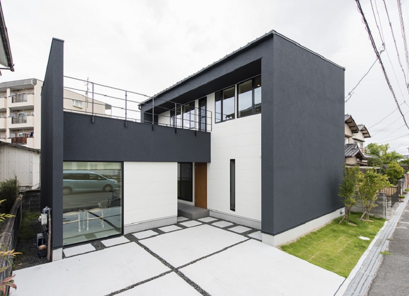 光が差し込む家